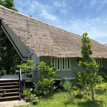 Villa Royal Mountain View Ratchaburi Esterno foto