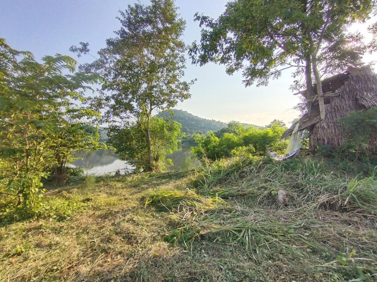 Villa Royal Mountain View Ratchaburi Esterno foto